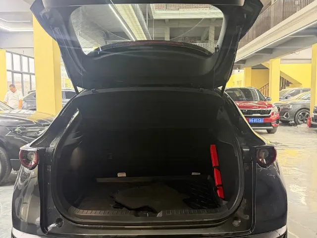 Mazda CX-30 — Фото автомобиля 9