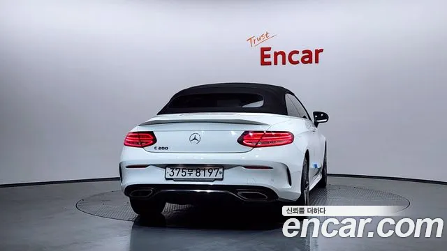 Mercedes-Benz C-Class — Фото автомобиля 4