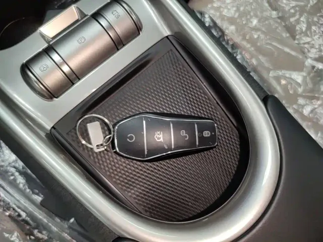 BYD Dolphin — Фото автомобиля 8