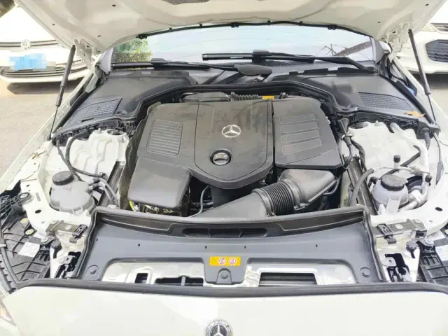 Mercedes-Benz C-Class — Фото автомобиля 3