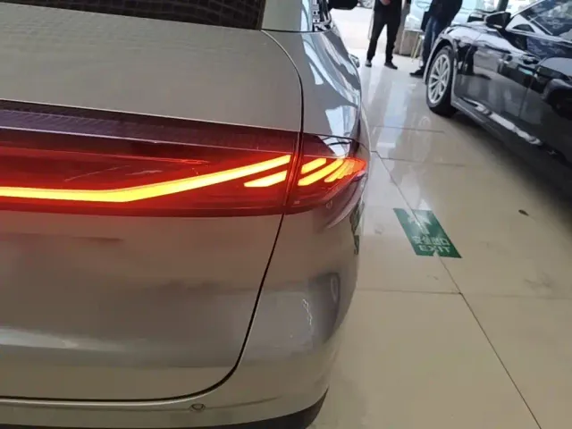 Geely Galaxy L6 — Фото автомобиля 7