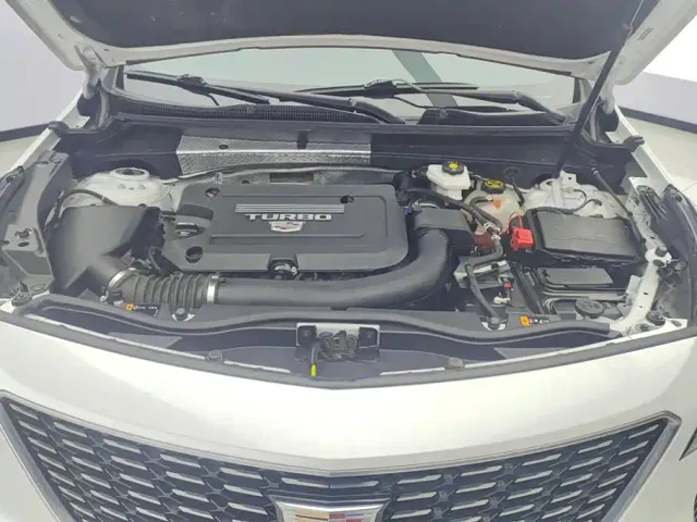 Cadillac XT4 — Фото автомобиля 10