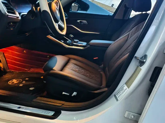 BMW 3 Series — Фото автомобиля 10