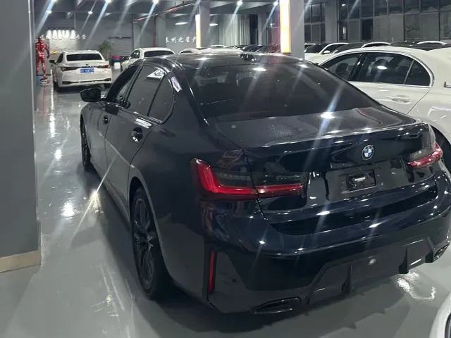BMW 3 Series — Фото автомобиля 7