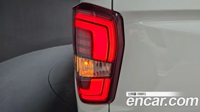 KG_Mobility_Ssangyong Rexton Новый Rexton Sport Khan Дизель 2.2 4WD — Фото автомобиля 19