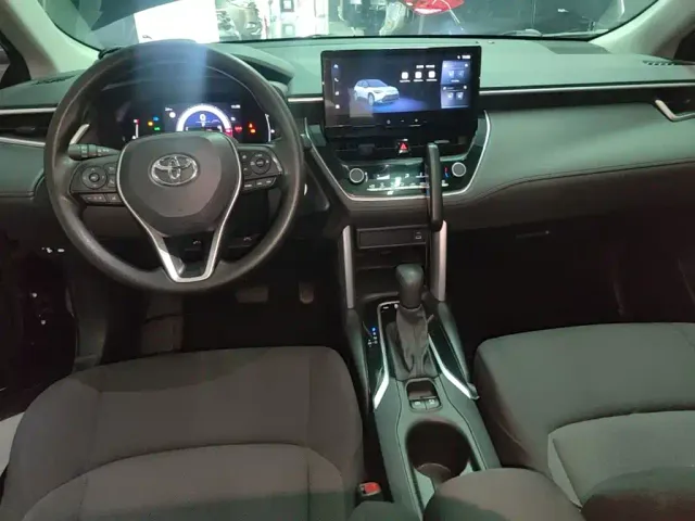 Toyota Frontlander 2023 2.0L CVT Leading Edition — Фото автомобиля 9