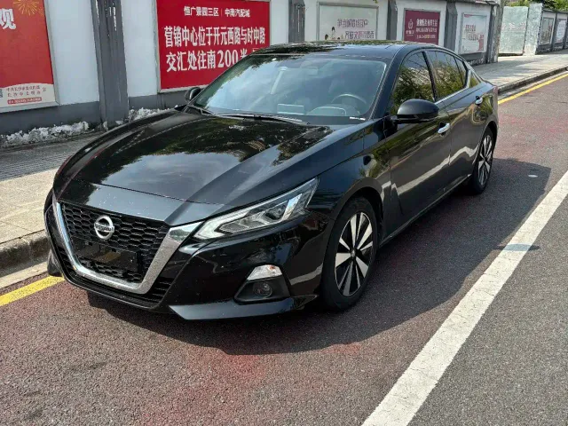 Фотография автомобиля — Nissan Teana