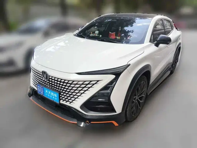 Фотография автомобиля — Changan UNI-T