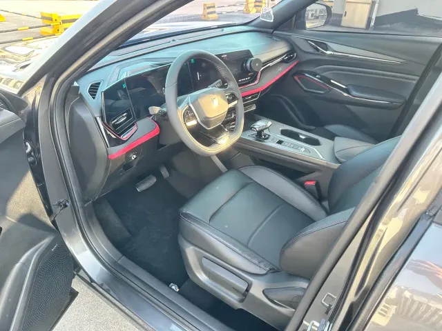 Changan X5 Plus — Фото автомобиля 11