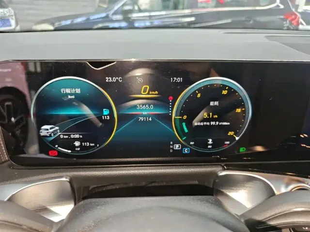 Mercedes-Benz GLB-Class — Фото автомобиля 11