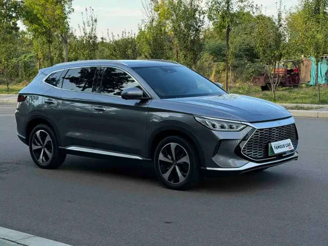 BYD Song PLUS — Фото автомобиля 3