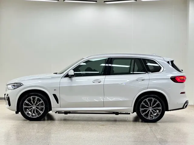 BMW X5 — Фото автомобиля 4