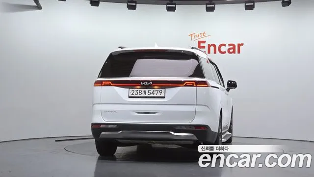 Kia Canival Carnival 4 поколение Дизель 9 мест Noblesse — Фото автомобиля 4