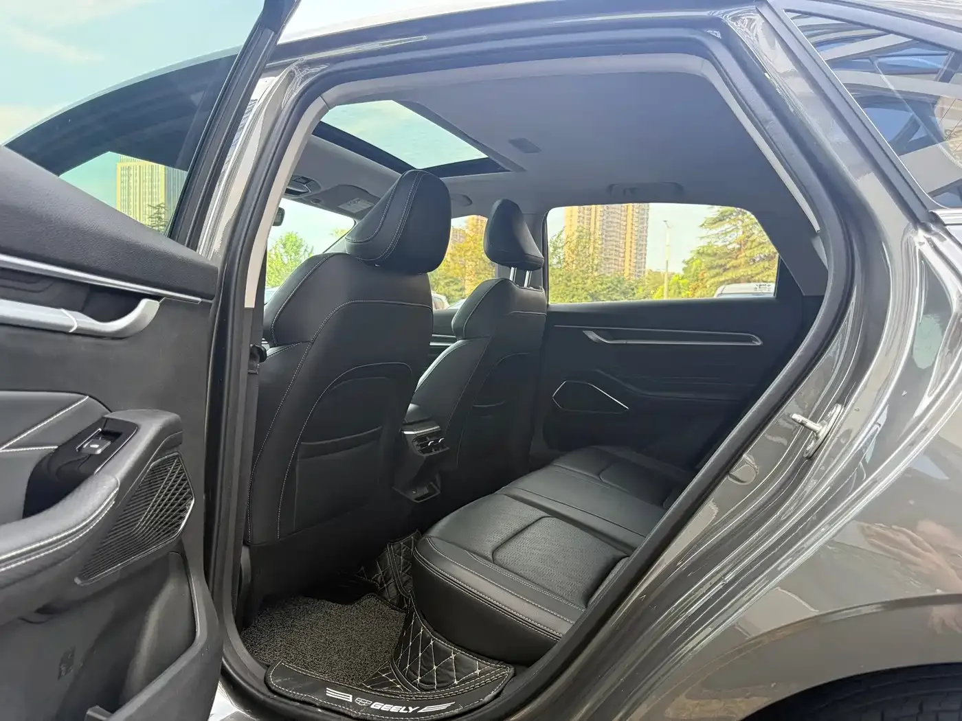 Geely Emgrand 2023 4th Generation Champion Edition 1.5L CVT Premium — Фото автомобиля 6