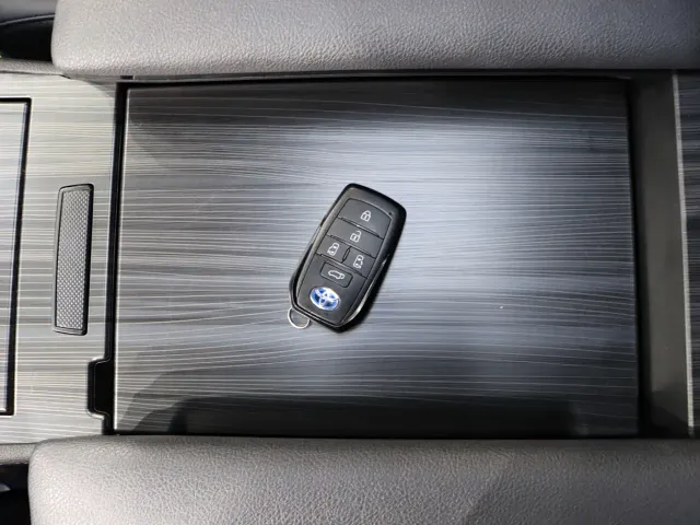 Toyota Sienna — Фото автомобиля 11