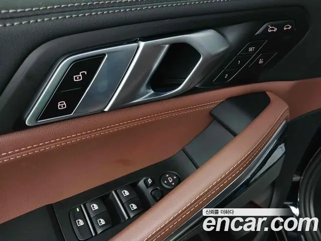 BMW X6 xDrive40i M Sport — Фото автомобиля 9