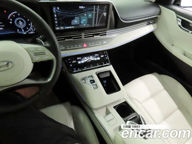 Hyundai Grandeur Grandeur (New) — Фото автомобиля 10
