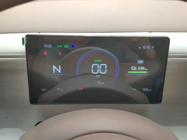 Wuling Hongguang Mini EV — Фото автомобиля 11