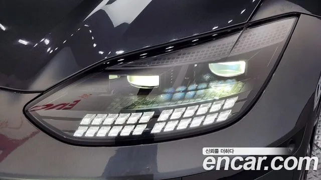 Hyundai Ioniq 6 — Фото автомобиля 21