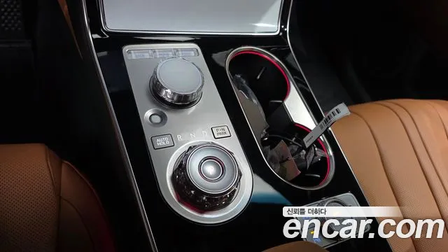 Genesis GV80 — Фото автомобиля 9