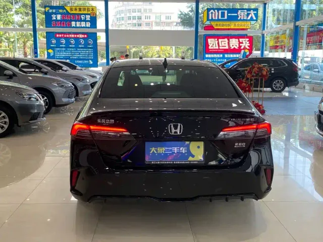 Honda Inspire — Фото автомобиля 10