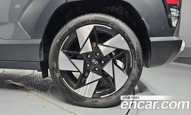 Hyundai Kona SX2 — Фото автомобиля 6