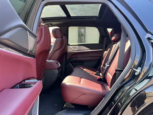 Cadillac XT5 — Фото автомобиля 6