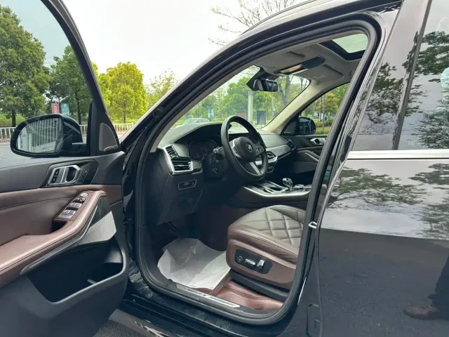 BMW X5 — Фото автомобиля 5