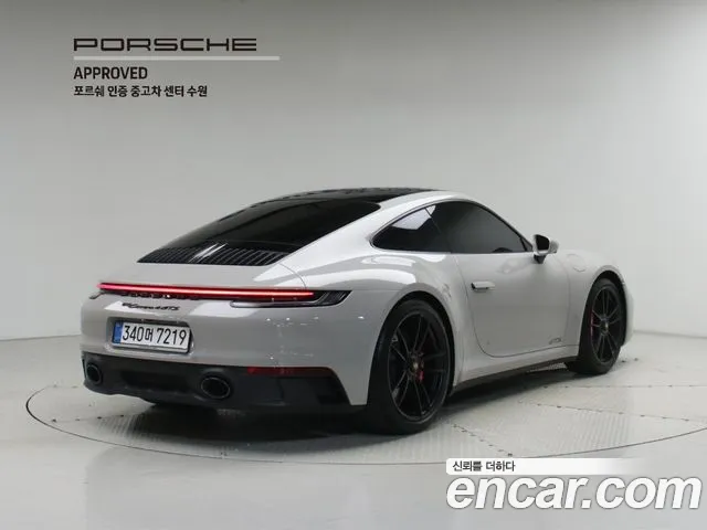 Porsche 911 — Фото автомобиля 2
