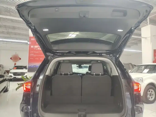 Buick Enclave — Фото автомобиля 18
