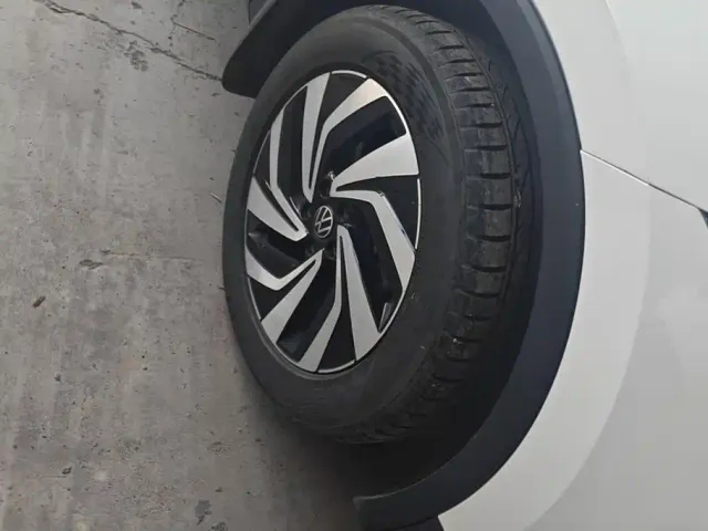 Volkswagen Tiguan L — Фото автомобиля 6