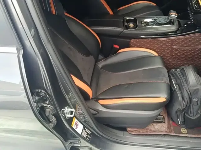 Changan Oushang X5 — Фото автомобиля 19
