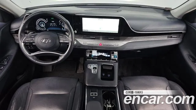 Hyundai Grandeur New — Фото автомобиля 10
