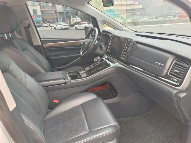 GAC Trumpchi M8 — Фото автомобиля 12