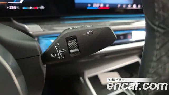 BMW 7 Series G70 — Фото автомобиля 28