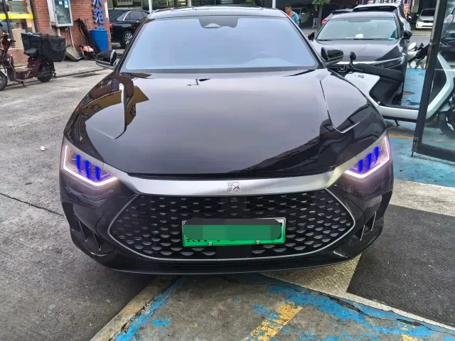 Фотография автомобиля — BYD Han