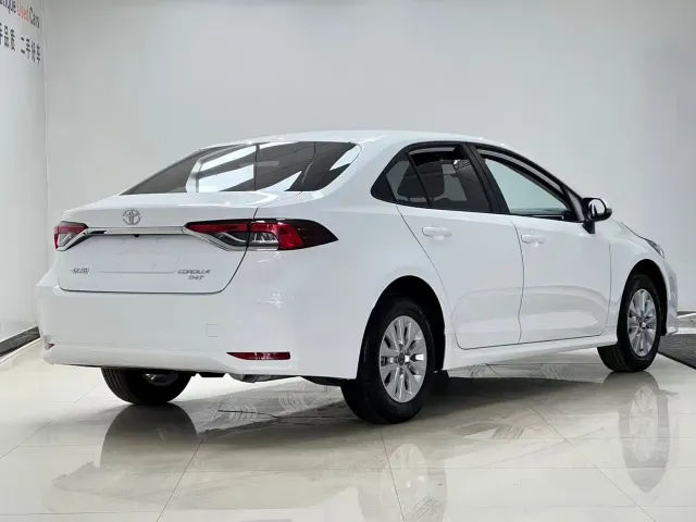 Toyota Corolla — Фото автомобиля 4