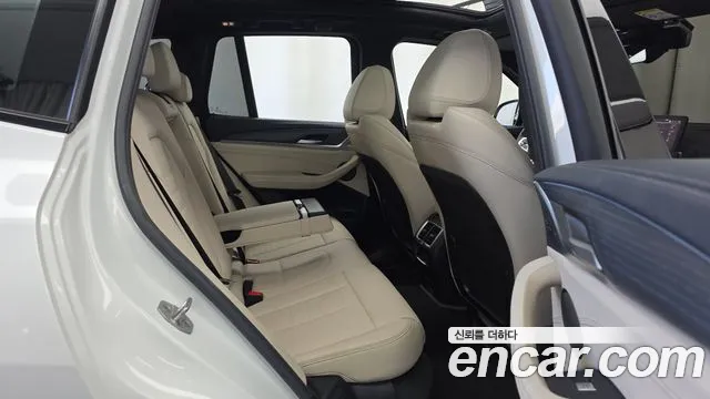 BMW iX3 G08 (2020–2024) — Фото автомобиля 18