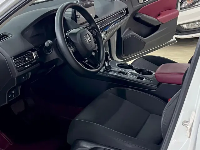 Honda Civic — Фото автомобиля 4