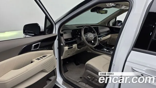 Kia Carnival 4th Gen — Фото автомобиля 15