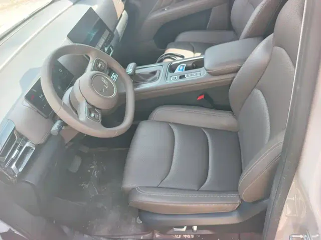 Wuling Starlight 730 — Фото автомобиля 9