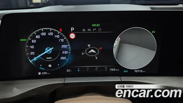 Kia K8 Hybrid — Фото автомобиля 11