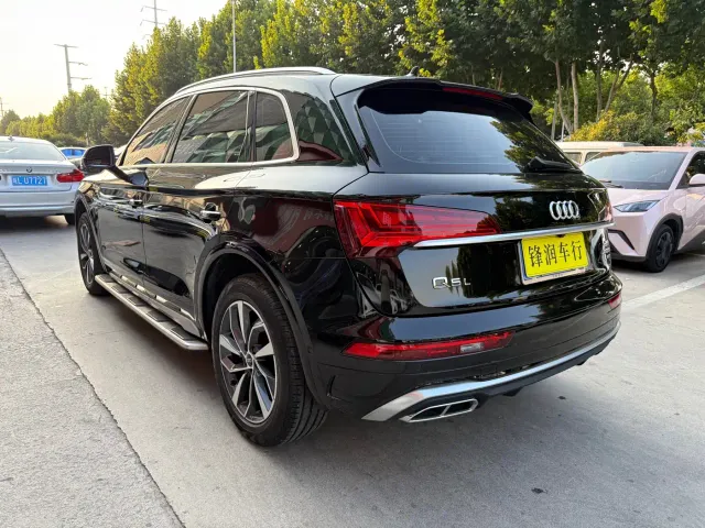 Audi Q5L — Фото автомобиля 4