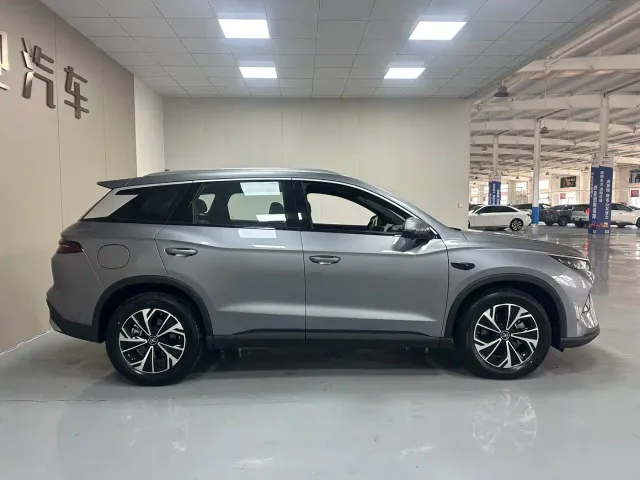 BYD Song Pro — Фото автомобиля 8