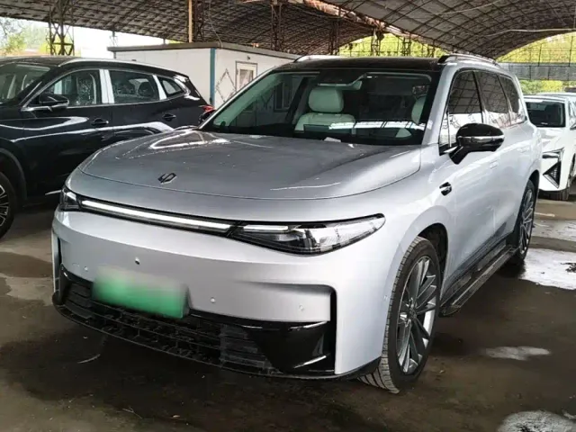 Фотография автомобиля — Leapmotor C16