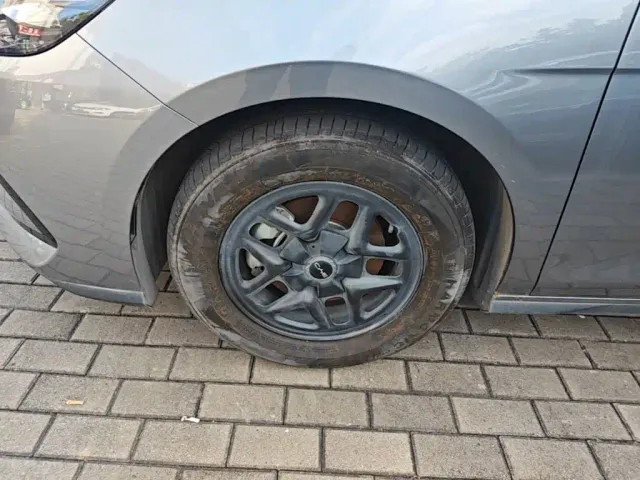 BYD Seal 05 DM-i — Фото автомобиля 22