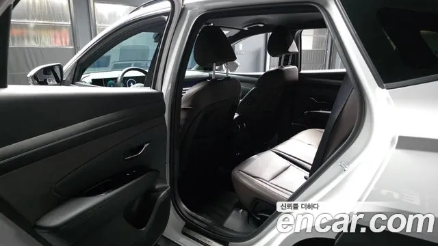 Hyundai Tucson Новый Tucson (NX4) Бензин 1.6 турбо 2WD — Фото автомобиля 24