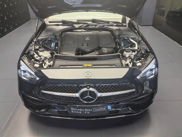 Mercedes-Benz C-Class — Фото автомобиля 3