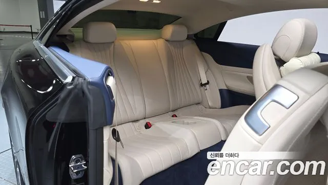 Mercedes-Benz E-Class — Фото автомобиля 11