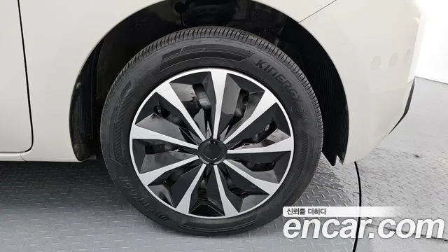Kia RAY Новый Kia Ray Фургон — Фото автомобиля 19